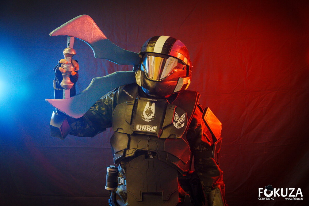 Cosplay de Spartan-EC40 dragon krayt a'den